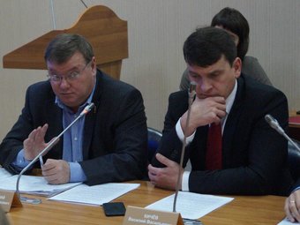 На фото слева Сергей Малиновский.